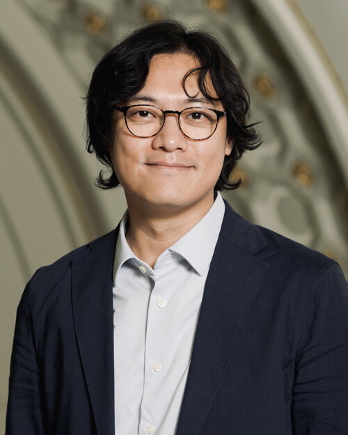 Profile picture for JungHwan Yang